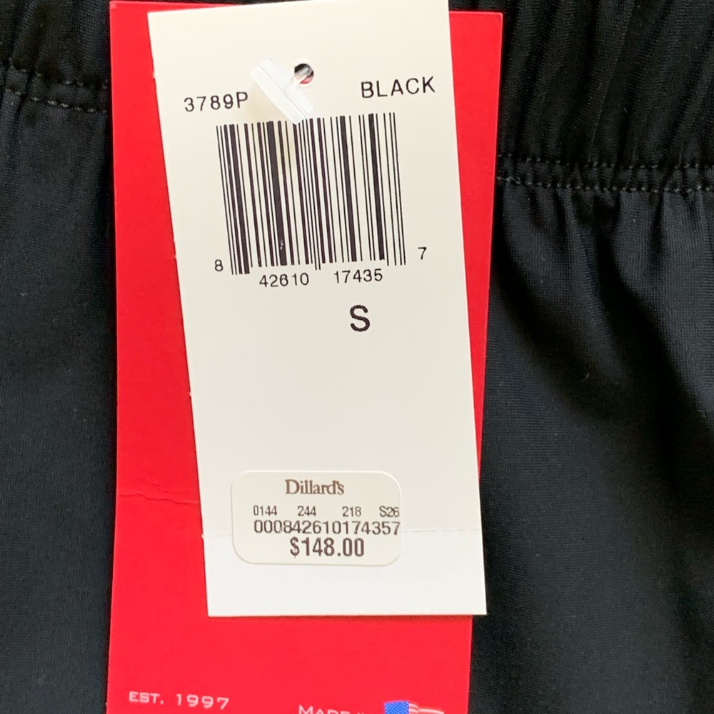 IC Collection Cropped Straight Leg Double Layered Mesh Hem pull- on pants - Picture 14 of 14